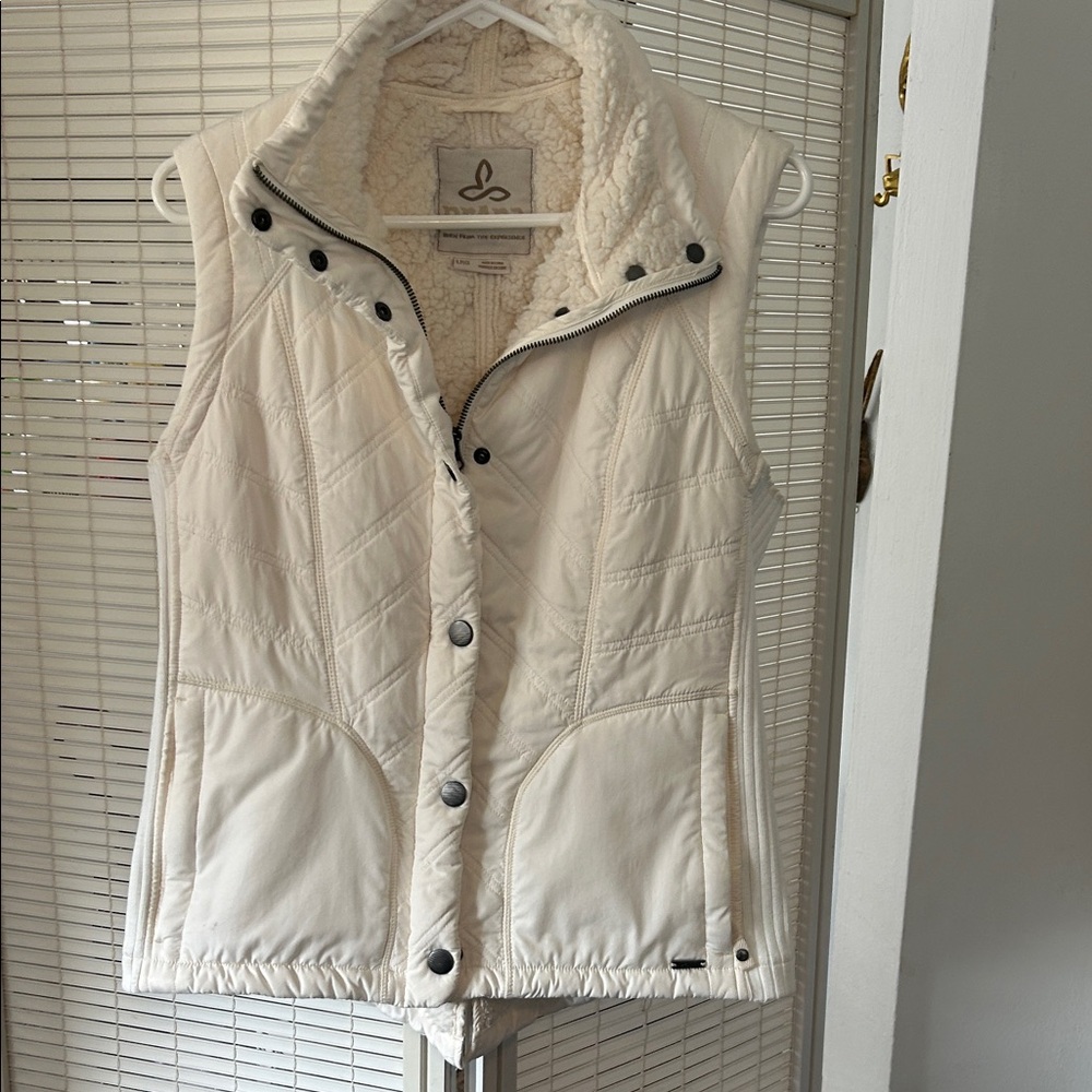 Prana Off-White Quilted Vest